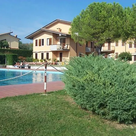 3v With Pool Bardolino