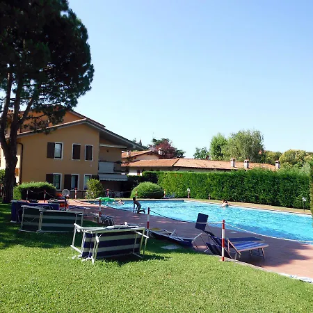 3v With Pool Bardolino