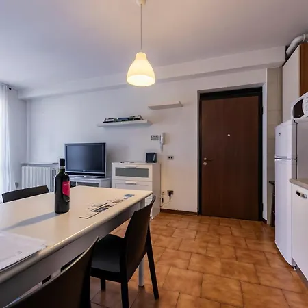 3v With Pool Apartament Bardolino