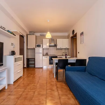 Apartament 3v With Pool
